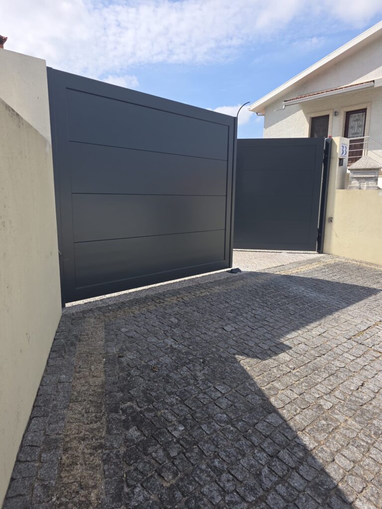 Portão de Alumínio